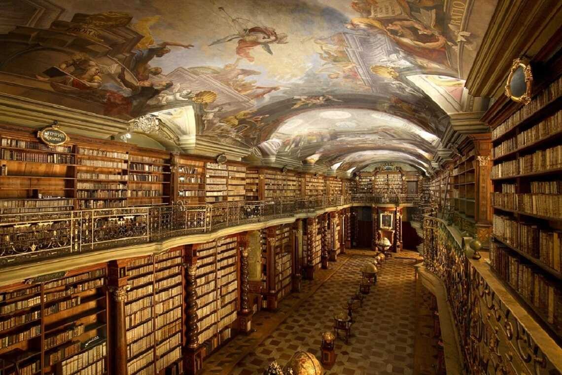 Barokní knihovna Klementinum | Hotel Páv Praha